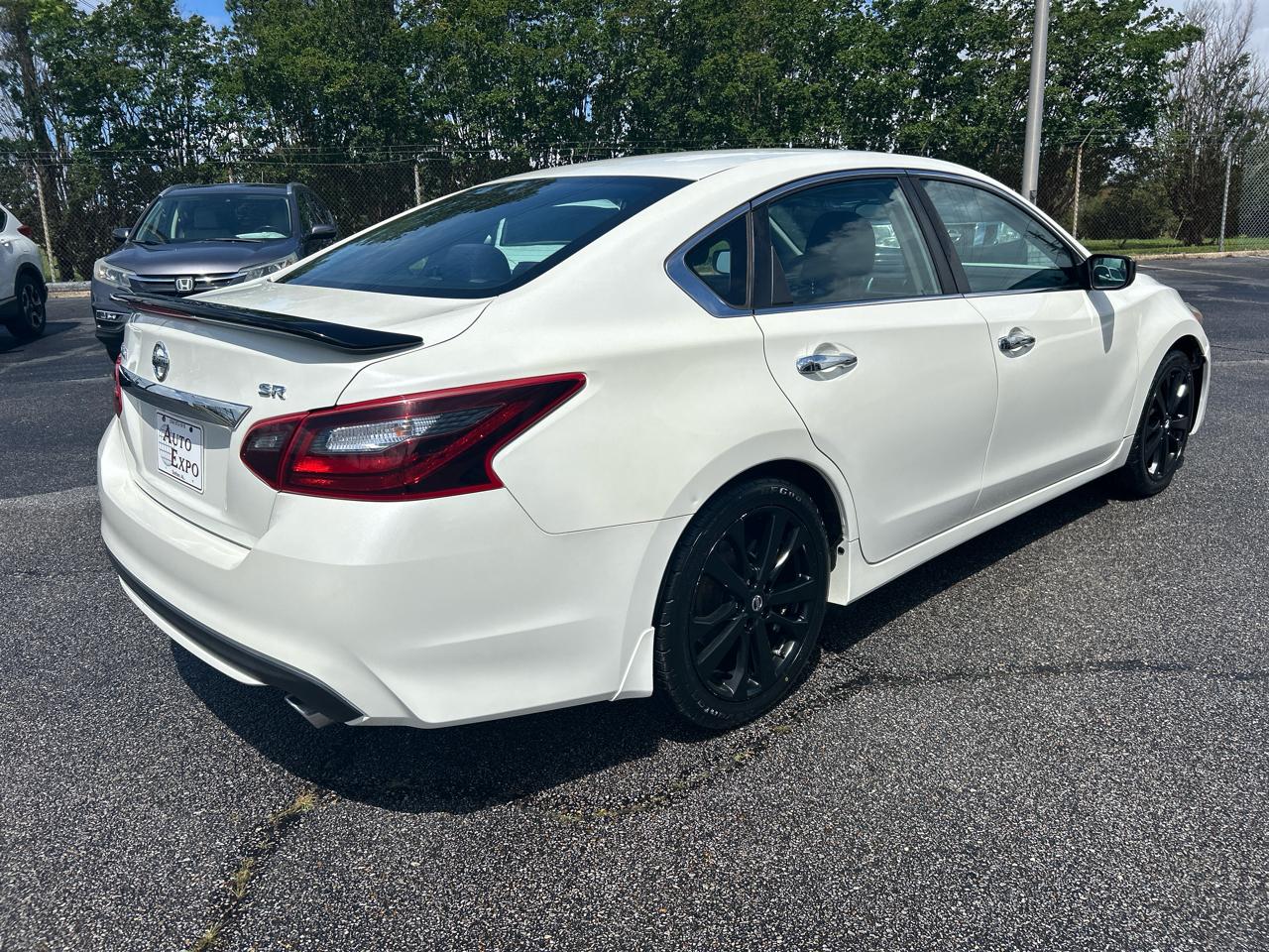Nissan Altima SR 4D Sedan 2017