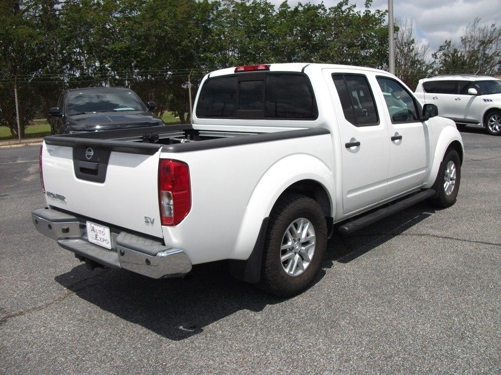 Nissan Frontier SV Crew Cab 2WD 2021