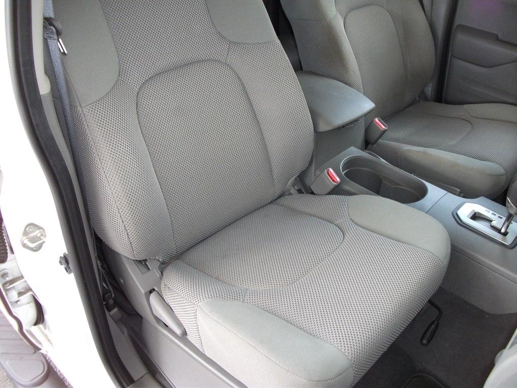 Nissan Frontier SV Crew Cab 2WD 2021