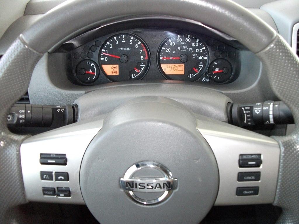 Nissan Frontier SV Crew Cab 5AT 4WD 2018