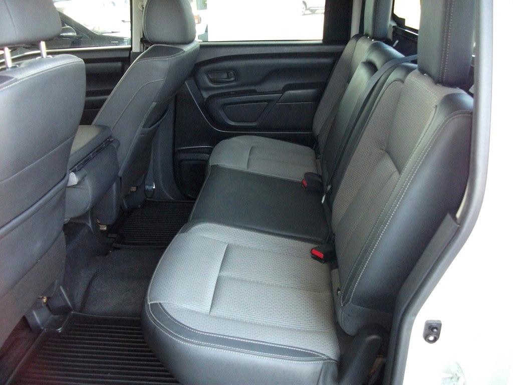 Nissan Titan S Crew Cab 2WD 2020