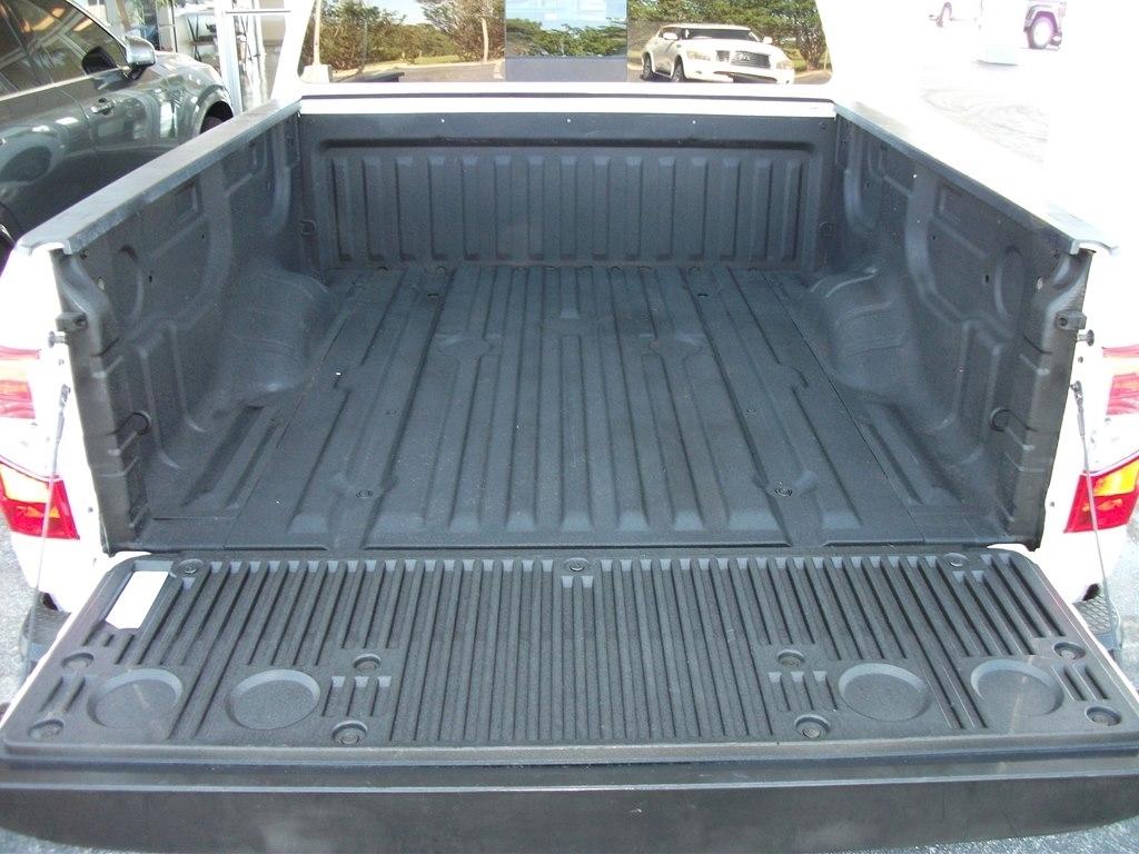 Nissan Titan S Crew Cab 2WD 2020