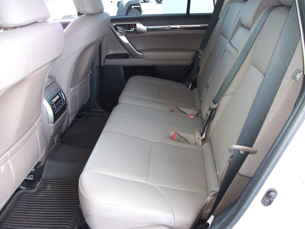 2021 Lexus GX PREMIUM - Photo 13