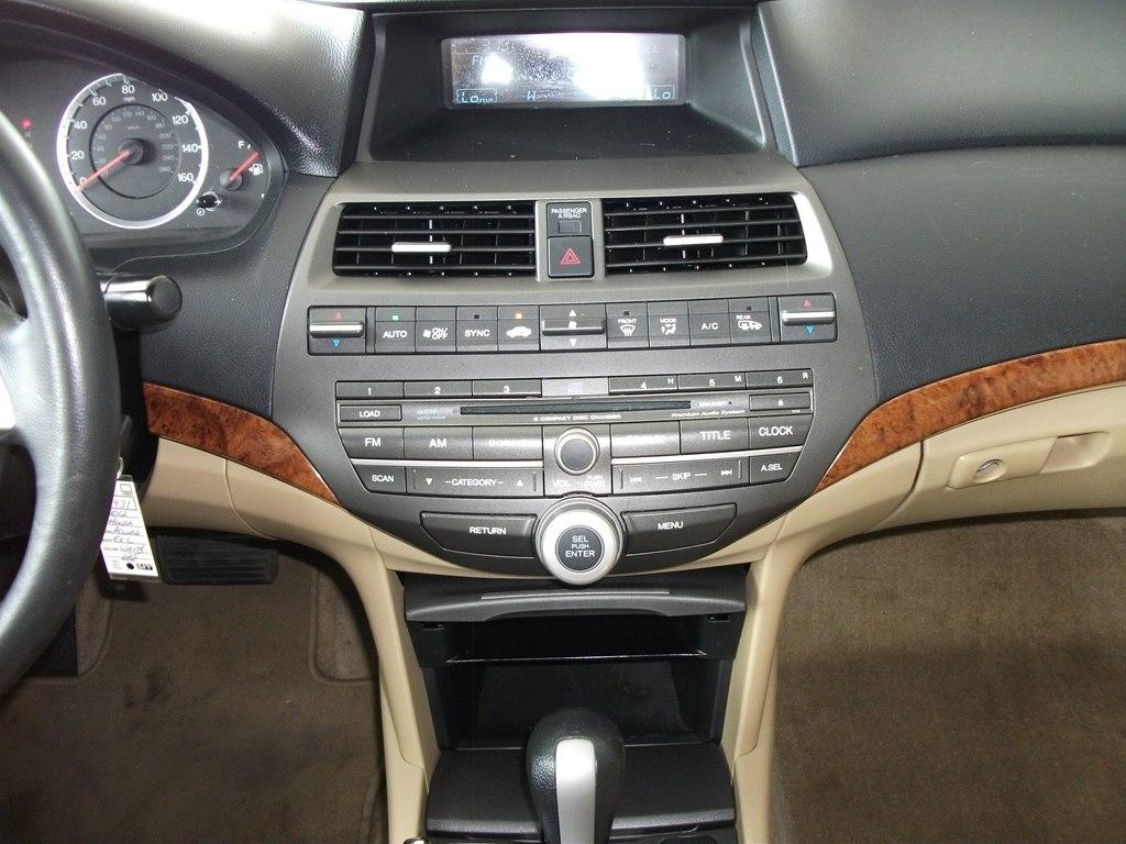 Honda Accord EX-L Sedan AT 2012