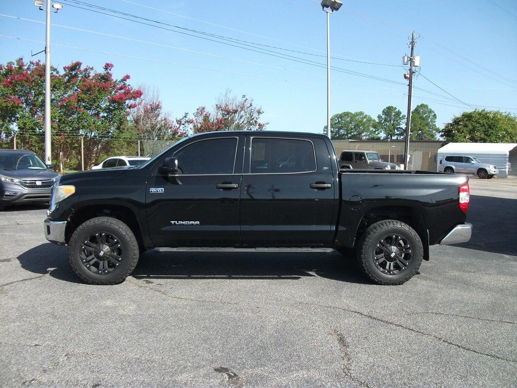 Toyota Tundra SR5 5.7L V8 FFV CrewMax 4WD 2014