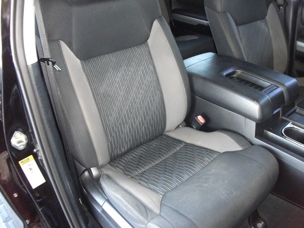 Toyota Tundra SR5 5.7L V8 FFV CrewMax 4WD 2014
