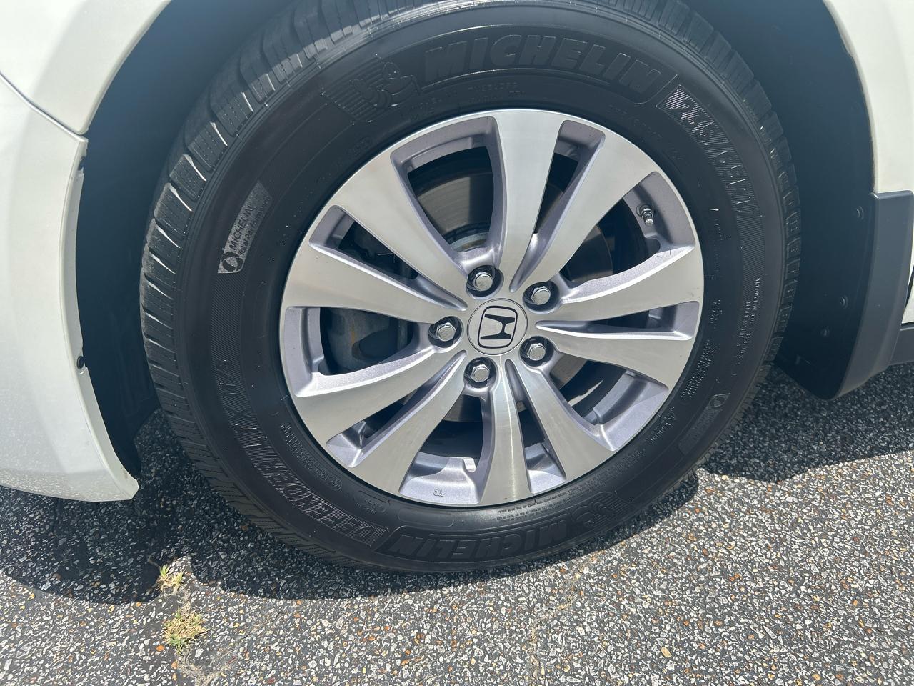 Honda Odyssey EX-L w/ Navigation 2016