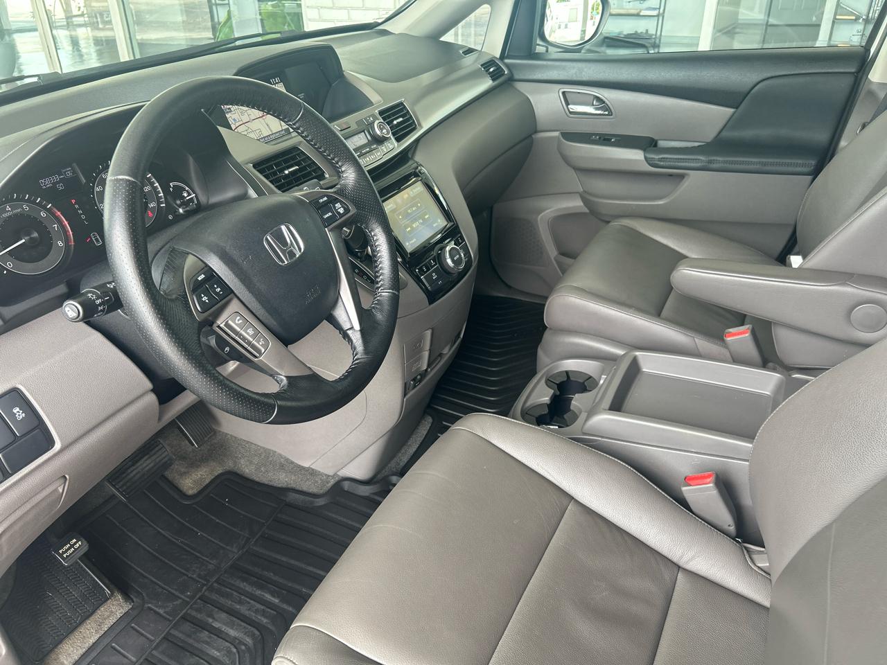 Honda Odyssey EX-L w/ Navigation 2016