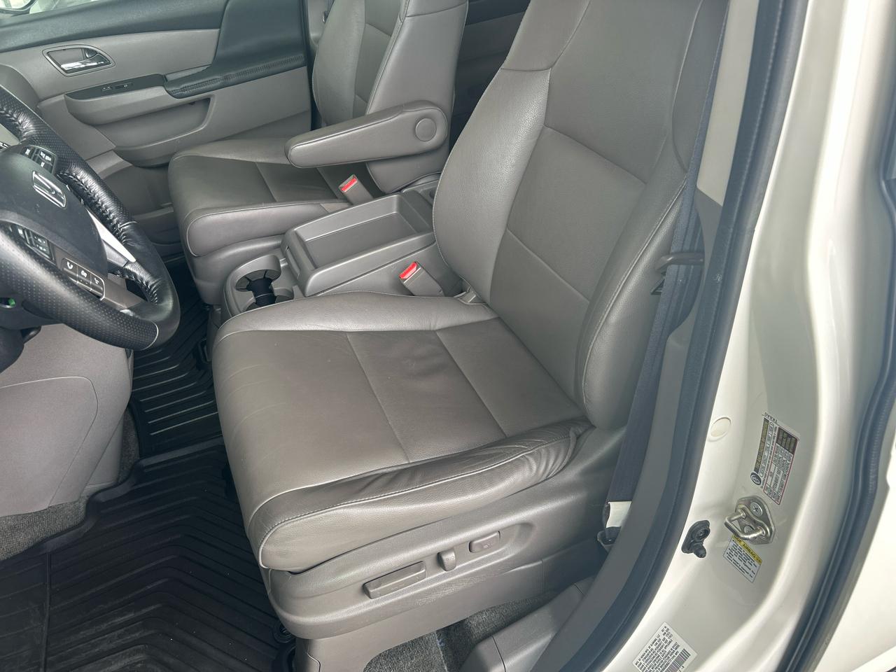Honda Odyssey EX-L w/ Navigation 2016