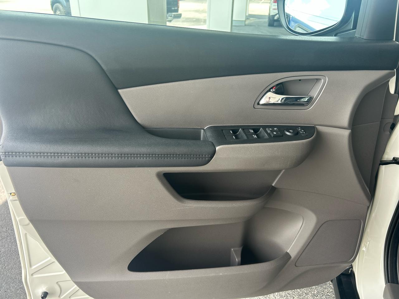Honda Odyssey EX-L w/ Navigation 2016
