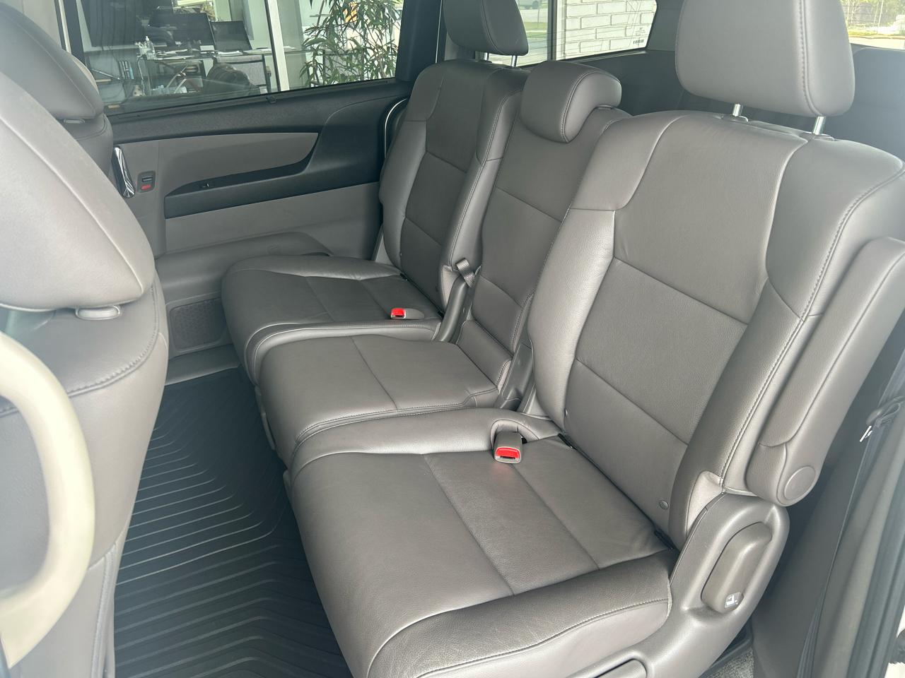Honda Odyssey EX-L w/ Navigation 2016