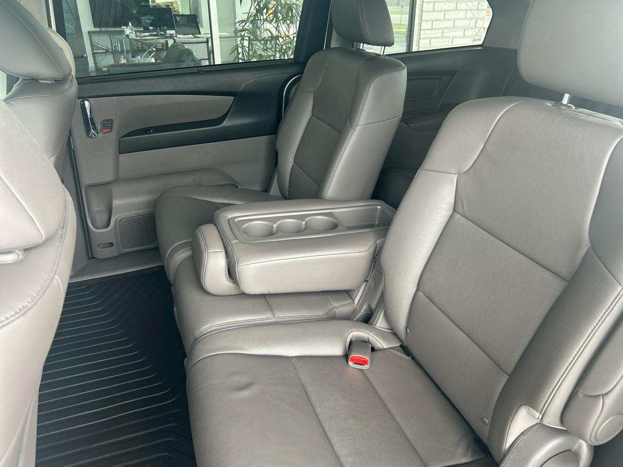 Honda Odyssey EX-L w/ Navigation 2016