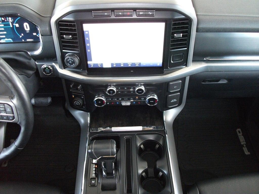 Ford F-150 Lariat 4WD SuperCrew 5.5' Box 2022