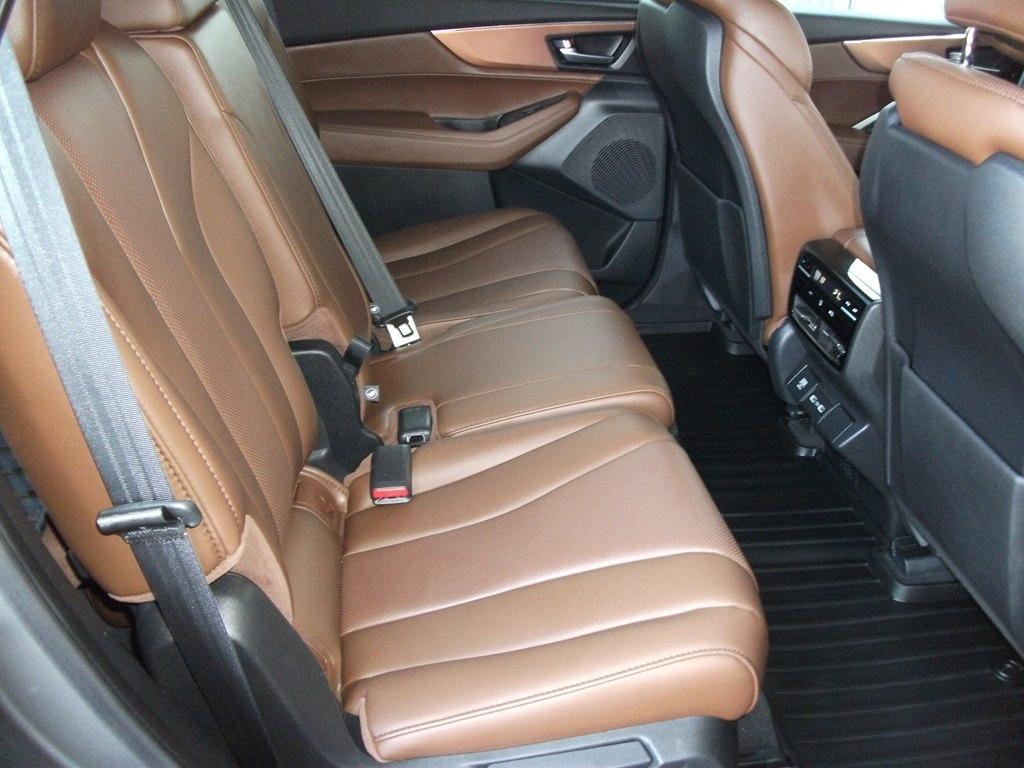 Acura MDX SH-AWD w/Technology Package 2024