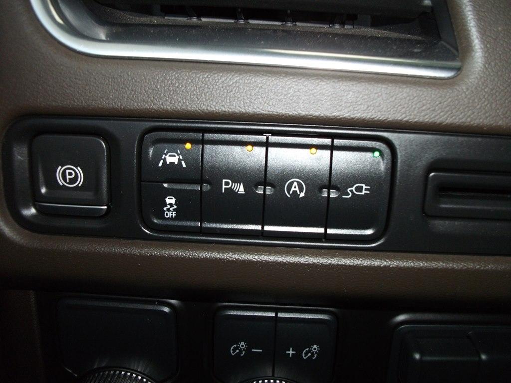 GMC Yukon SLT 2WD 2021