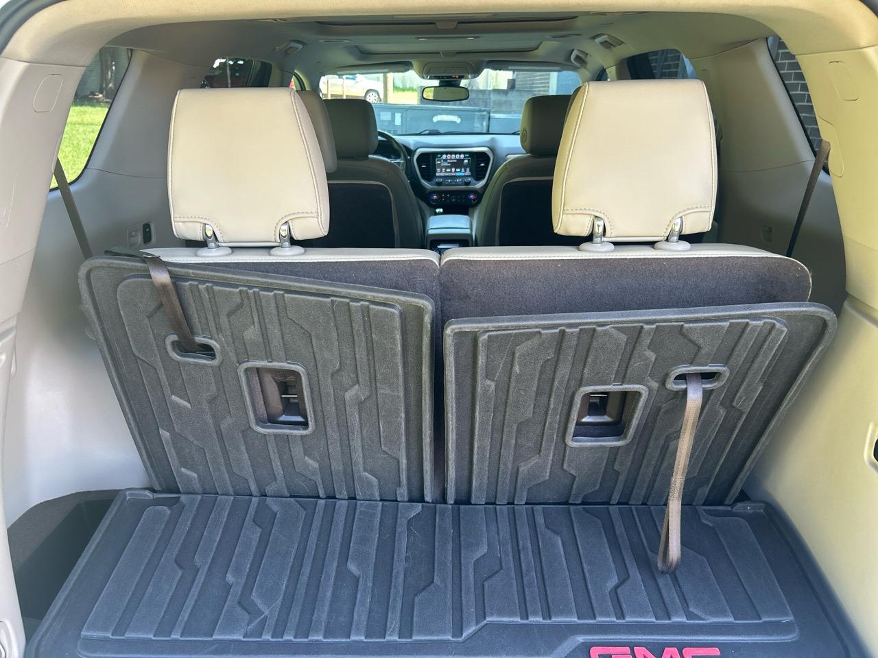 GMC Acadia Denali 2019