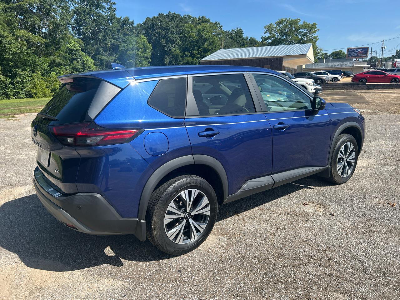 Nissan Rogue SV 2023