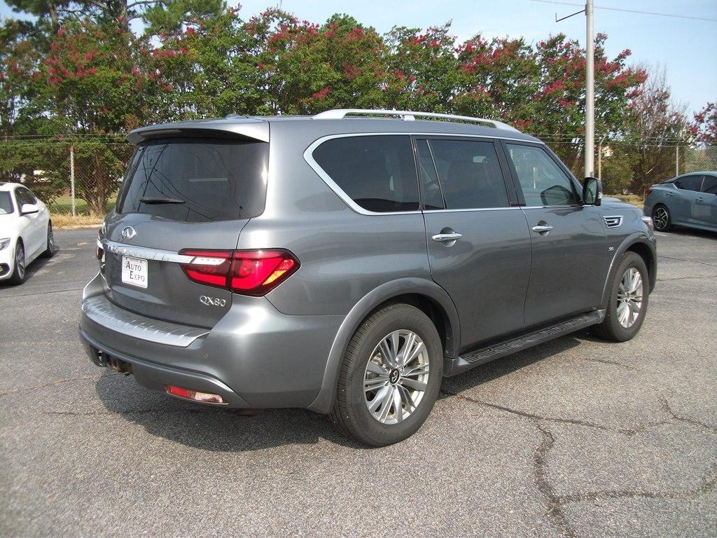 Infiniti QX80 LUXE 2019