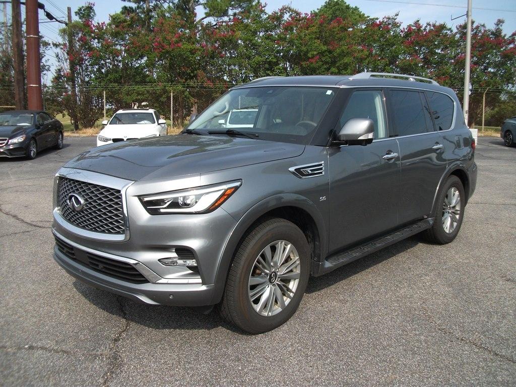 Infiniti QX80 LUXE 2019