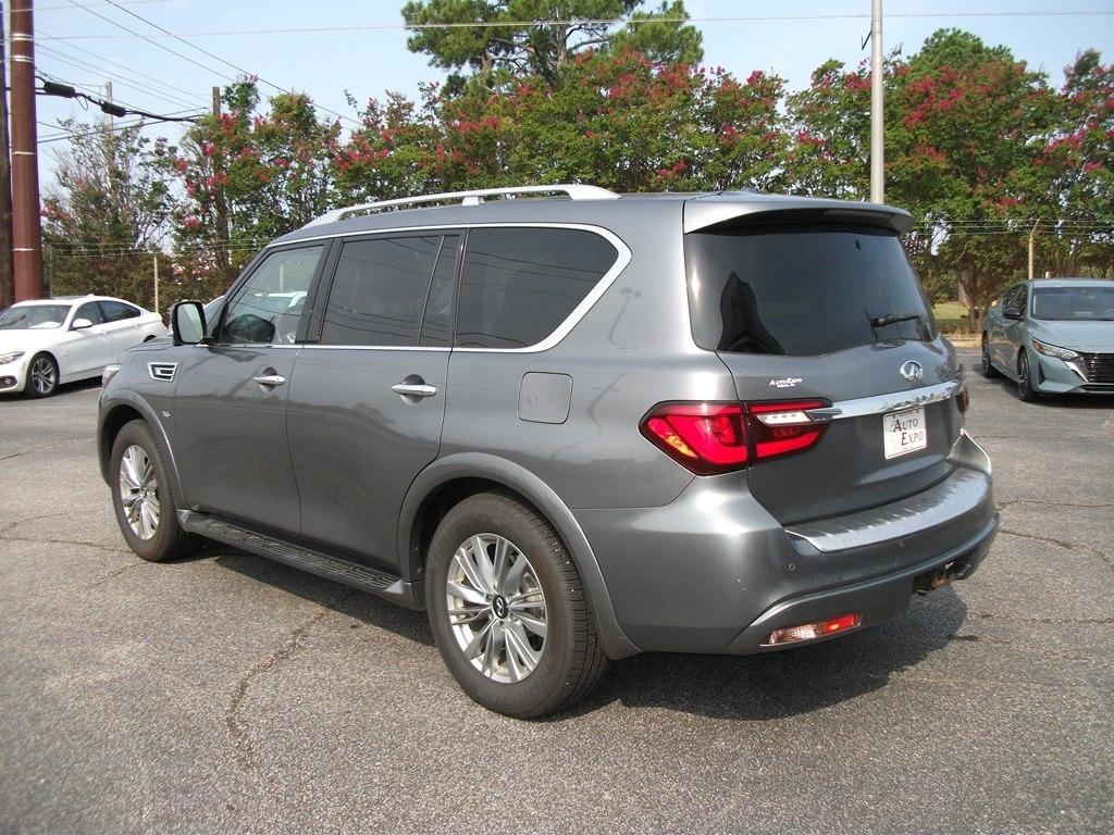Infiniti QX80 LUXE 2019