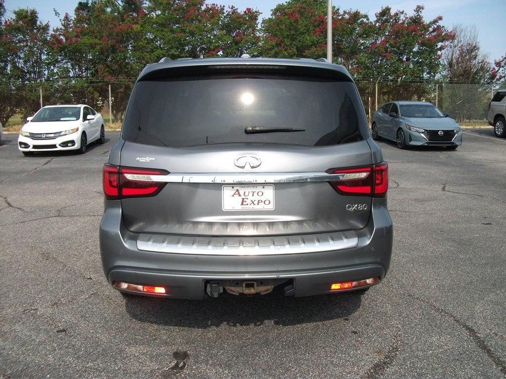 Infiniti QX80 LUXE 2019