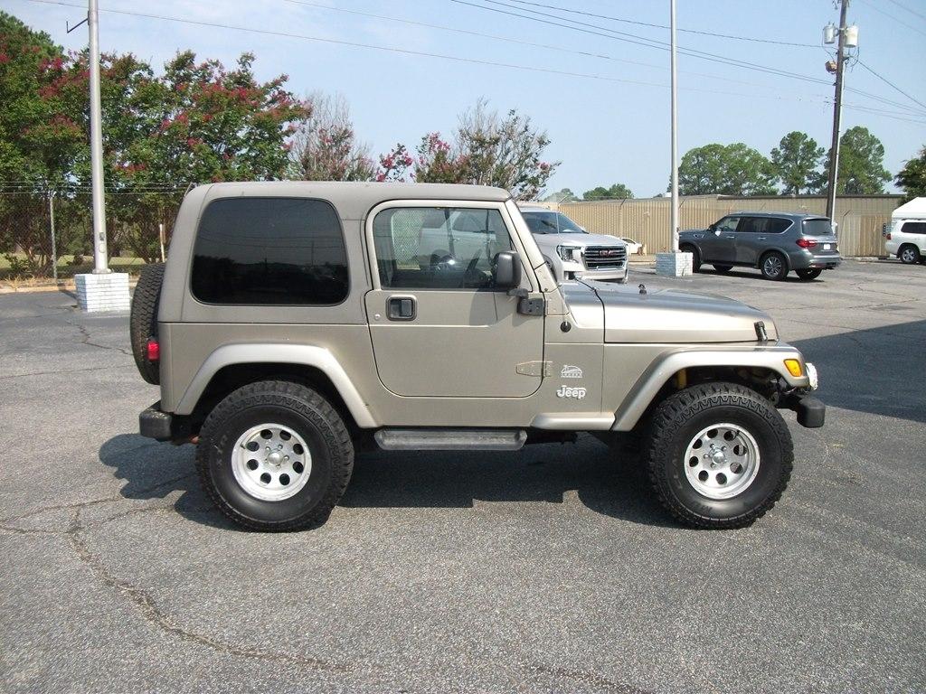Jeep Wrangler Sahara 2003