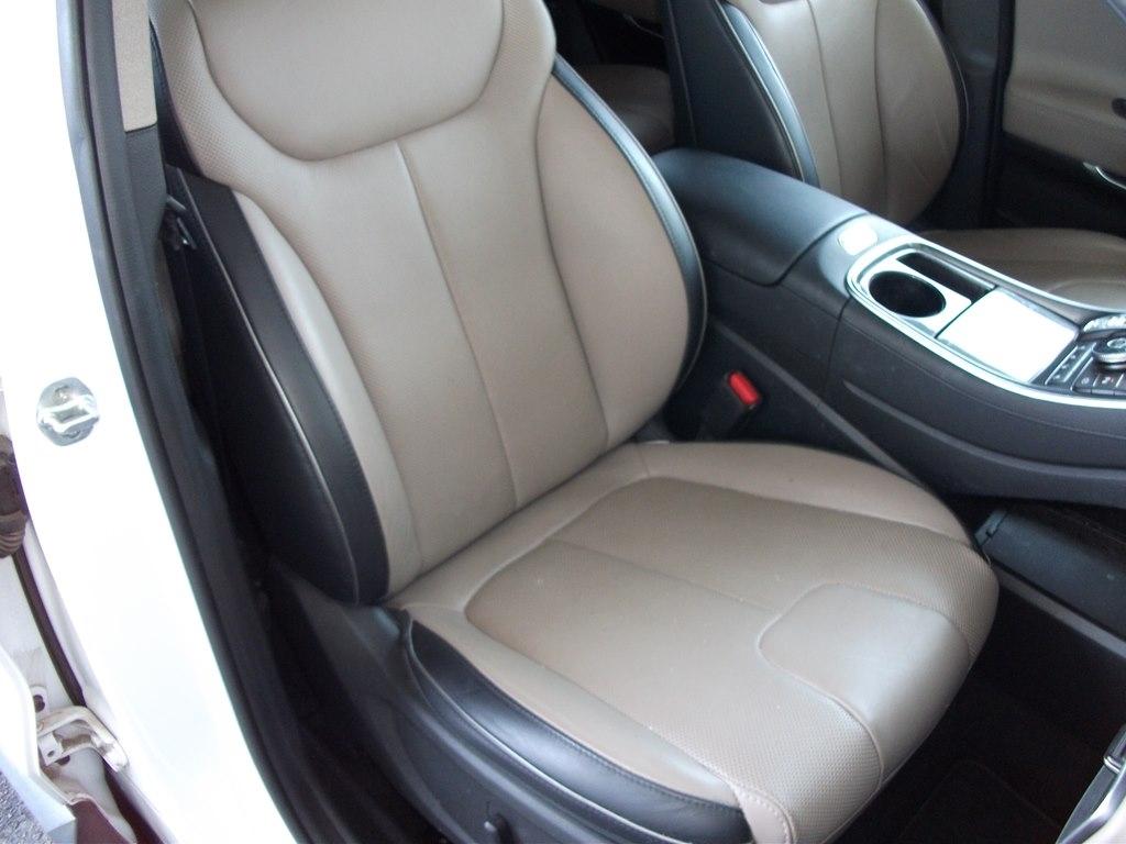 Hyundai Santa Fe Limited 2022