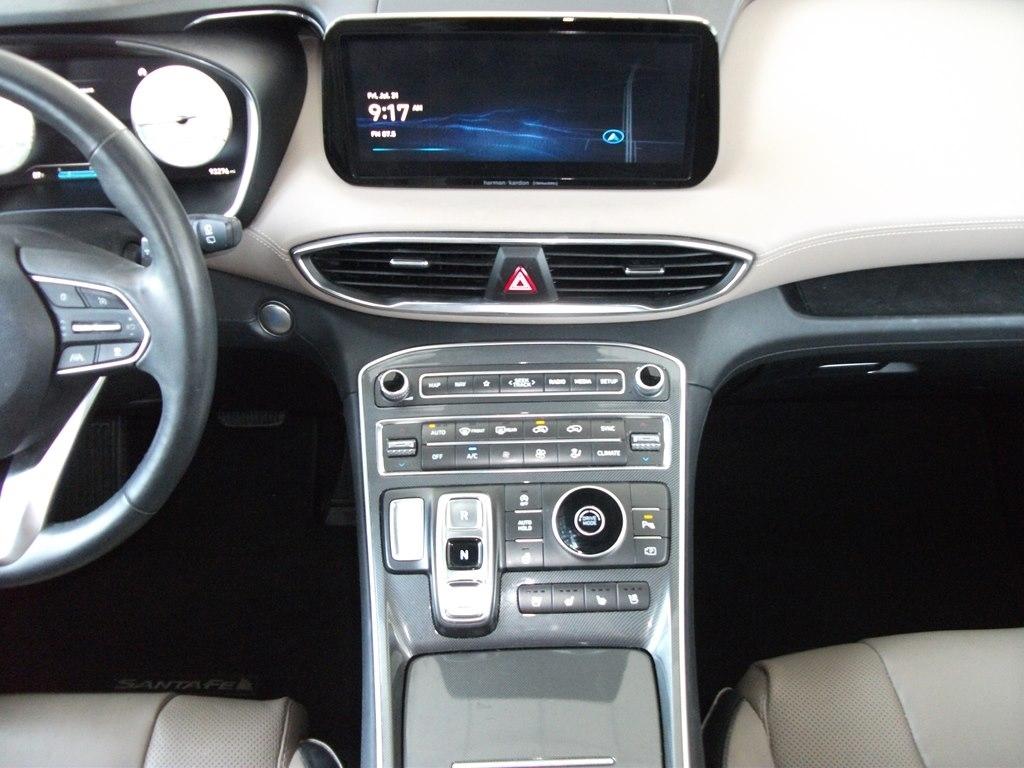 Hyundai Santa Fe Limited 2022