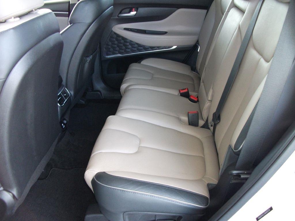 Hyundai Santa Fe Limited 2022