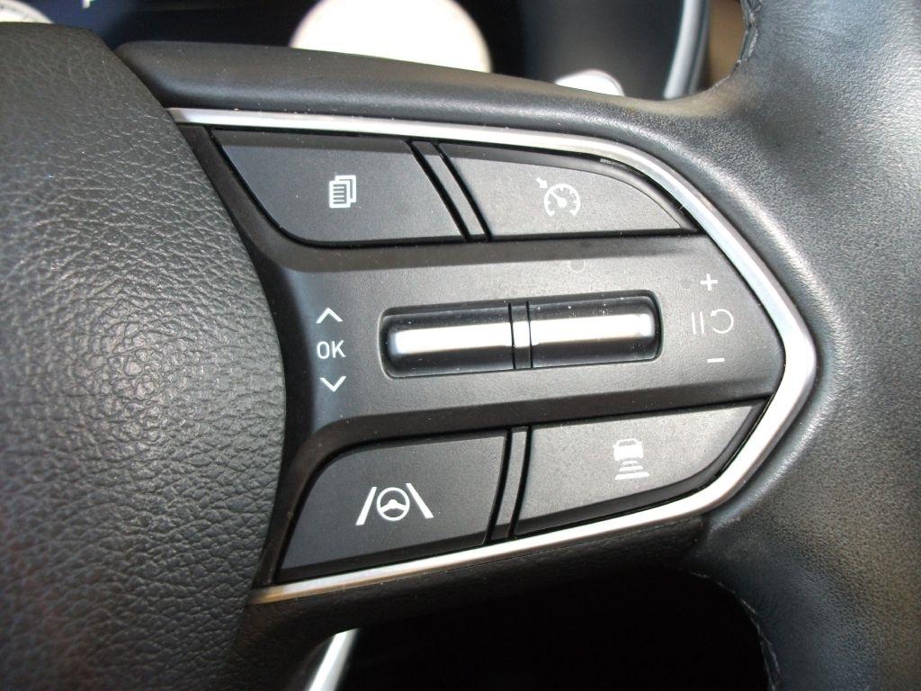 Hyundai Santa Fe Limited 2022