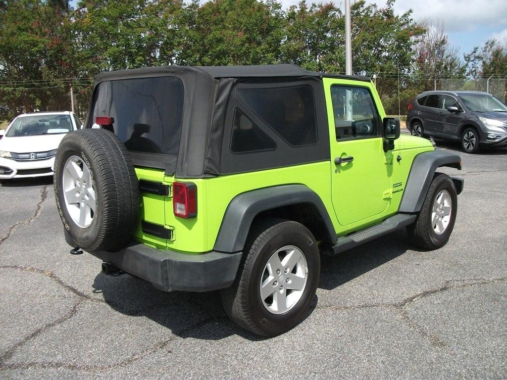 Jeep Wrangler Sport 4WD 2013