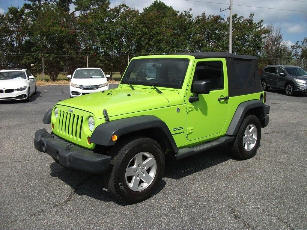 Jeep Wrangler Sport 4WD 2013