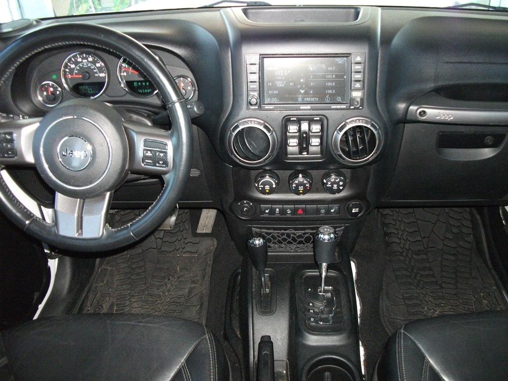 Jeep Wrangler JK Unlimited Sahara 4WD 2018