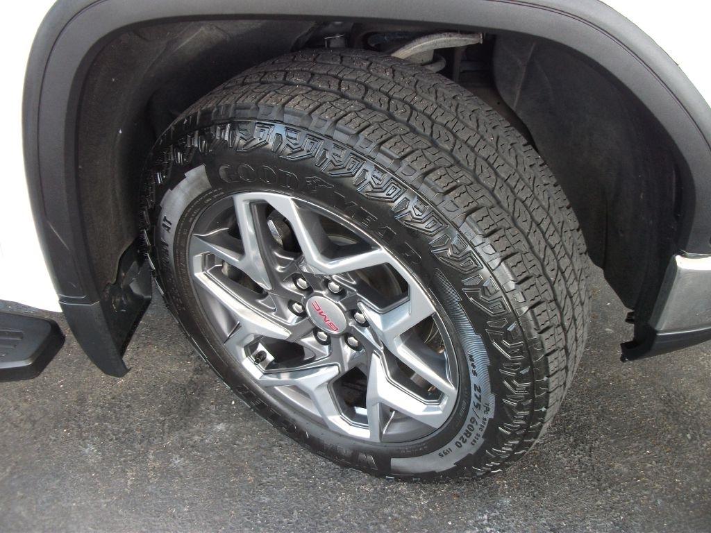 GMC Sierra 1500 SLT Crew Cab 2WD 2023