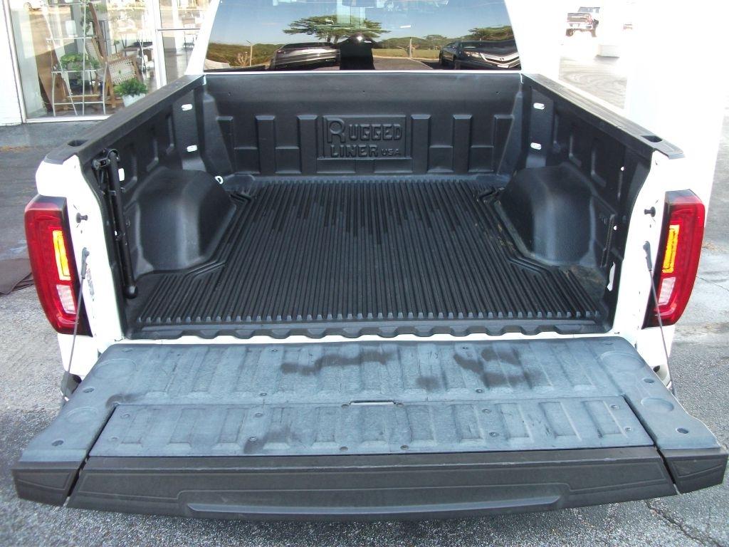GMC Sierra 1500 SLT Crew Cab 2WD 2023