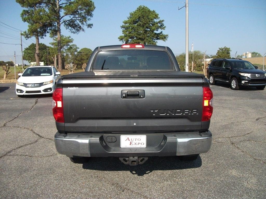 Toyota Tundra SR5 5.7L V8 CrewMax 4WD 2014