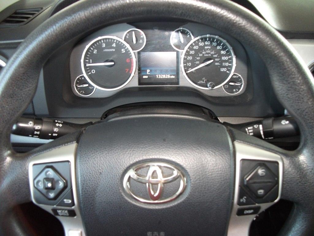 Toyota Tundra SR5 5.7L V8 CrewMax 4WD 2014