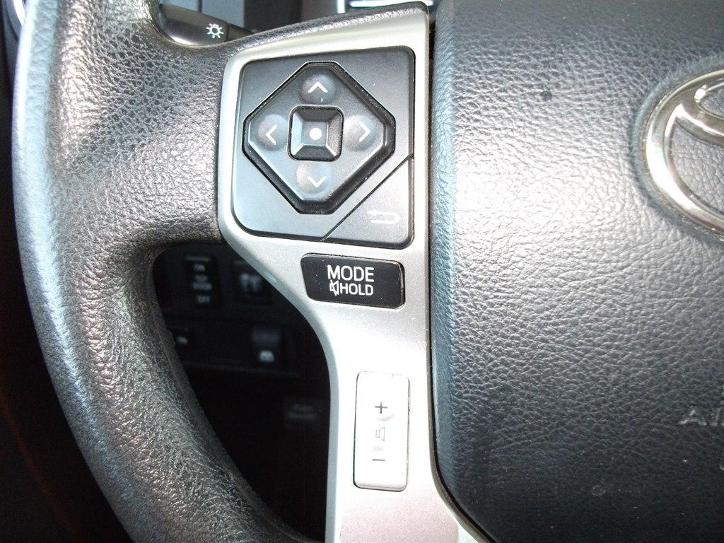 Toyota Tundra SR5 5.7L V8 CrewMax 4WD 2014