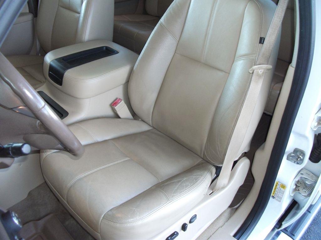 Chevrolet Silverado 1500 LTZ Crew Cab 4WD 2012