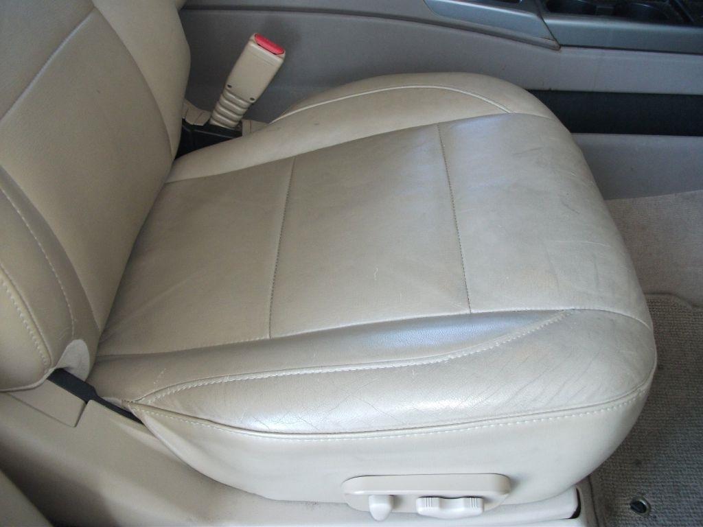 Nissan Armada 2WD 4dr SL 2013