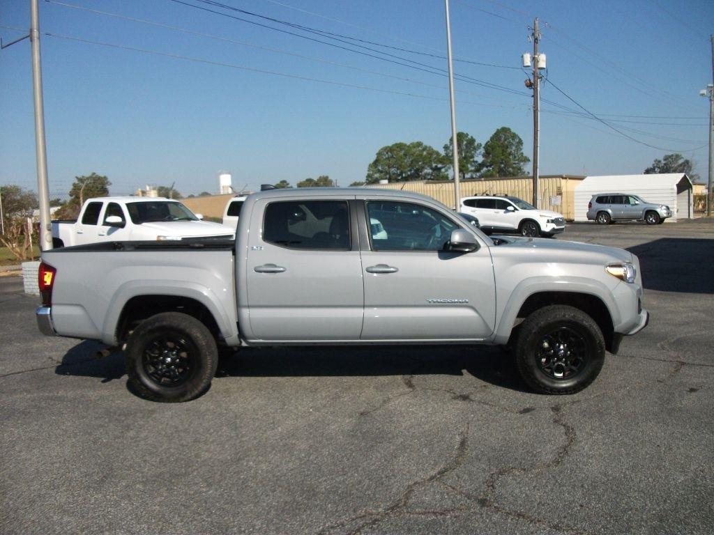 Toyota Tacoma SR5 Double Cab V6 2021