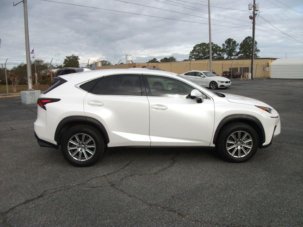Lexus NX 300  2018