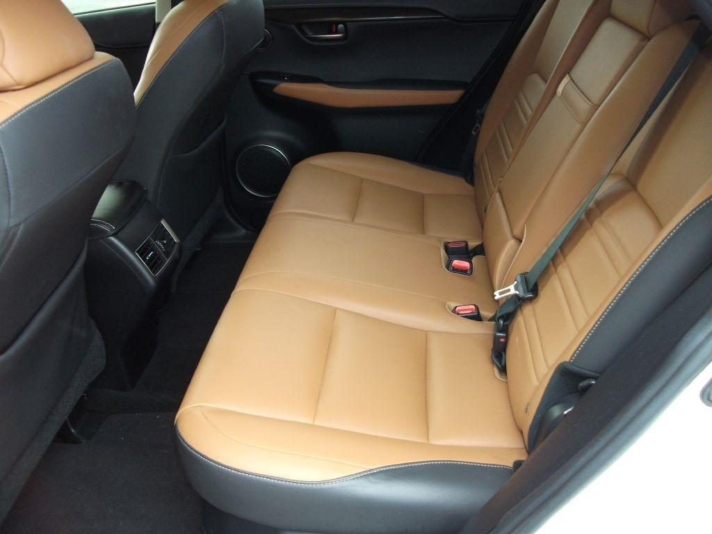 Lexus NX 300  2018