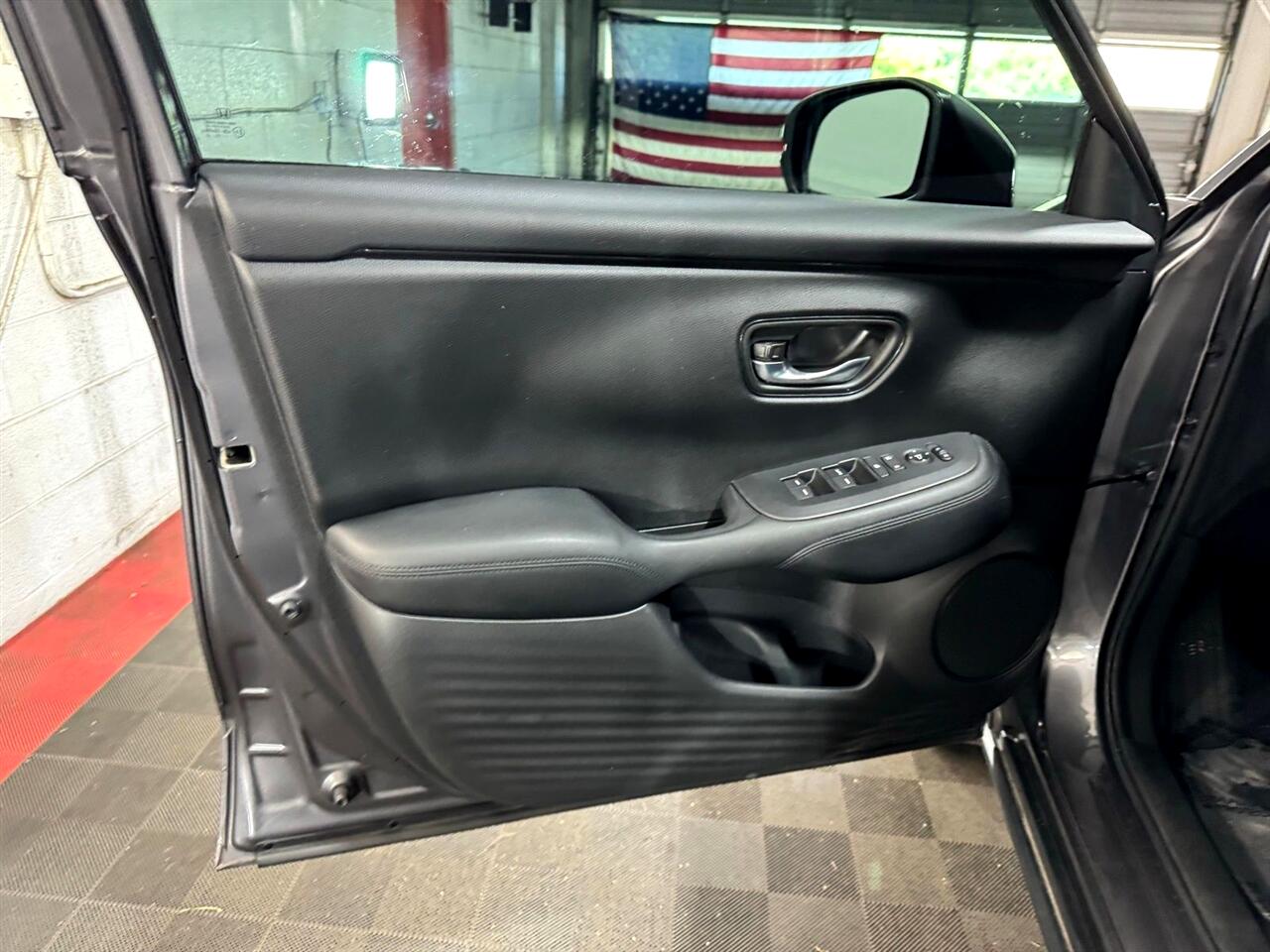 2023 Honda HR-V LX photo 8