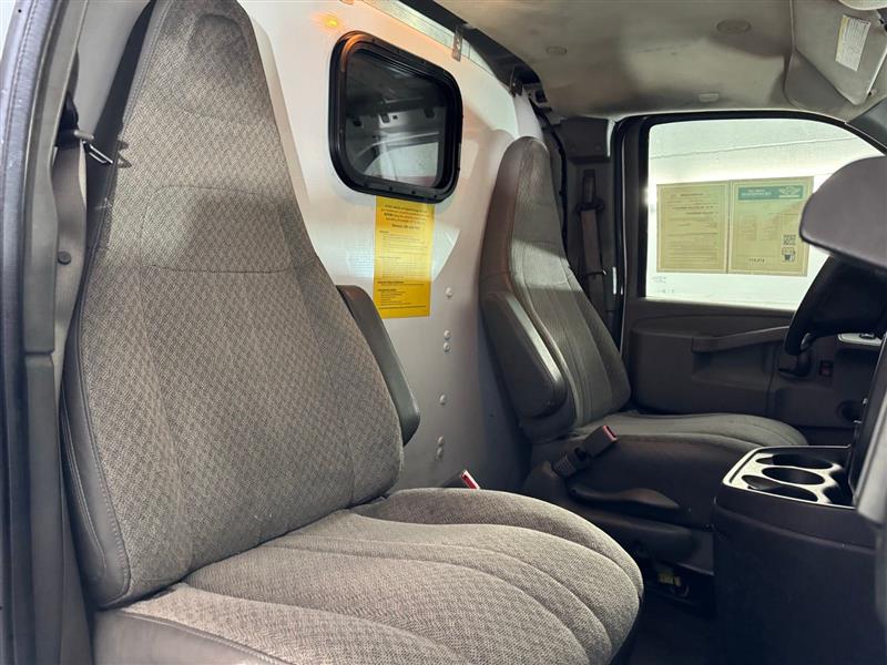 Chevrolet Express Cargo Van RWD 2500 135" 2018 Chevrolet Express Cargo Van RWD 2500 135" 2018