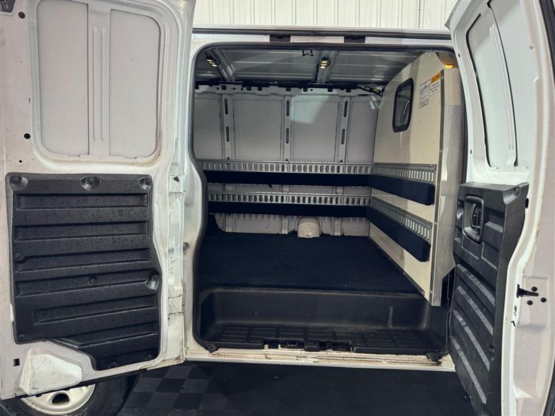 Chevrolet Express Cargo Van RWD 2500 135" 2018 Chevrolet Express Cargo Van RWD 2500 135" 2018