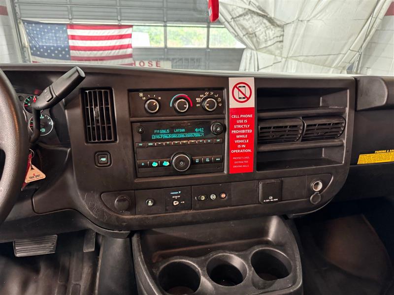 Chevrolet Express Cargo Van RWD 2500 135" 2018 Chevrolet Express Cargo Van RWD 2500 135" 2018