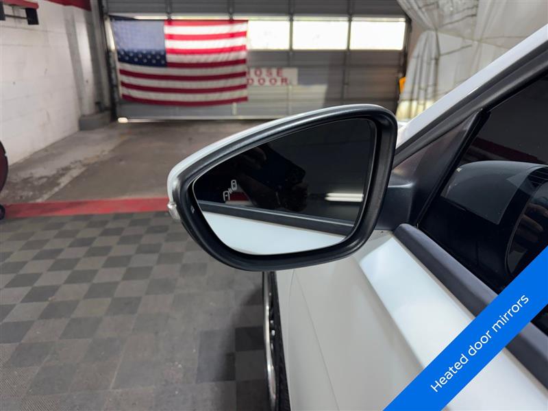Volkswagen Passat 2.0T S Auto 2021 Volkswagen Passat 2.0T S Auto 2021