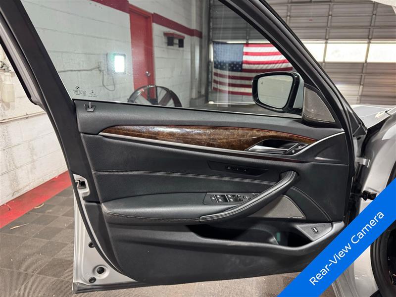 BMW 5 Series 530i xDrive Sedan 2017 BMW 5 Series 530i xDrive Sedan 2017