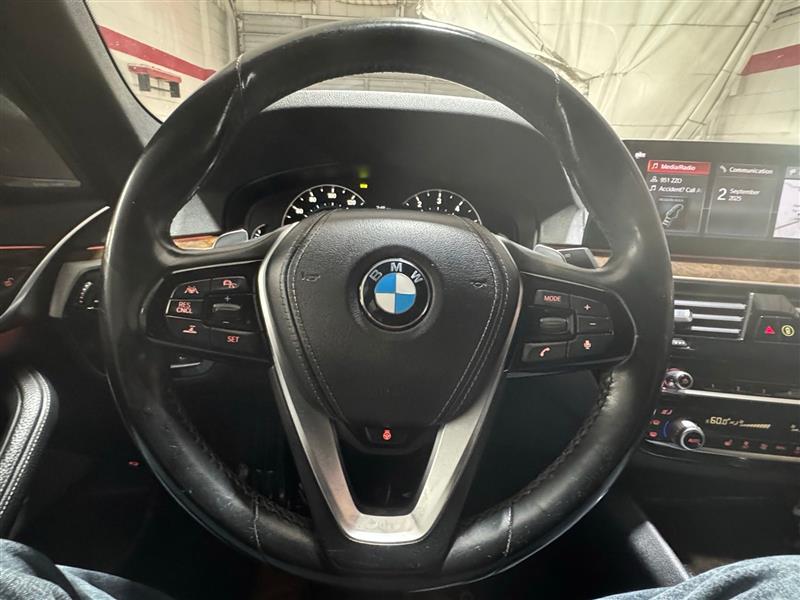 BMW 5 Series 530i xDrive Sedan 2017 BMW 5 Series 530i xDrive Sedan 2017